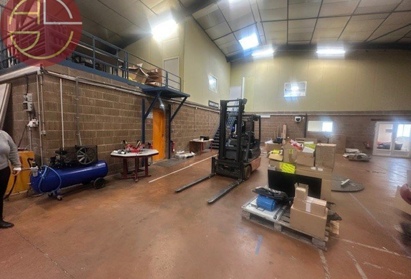 location Entrepot L'union - Photo 3