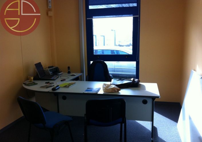 location Bureau Saint Jean