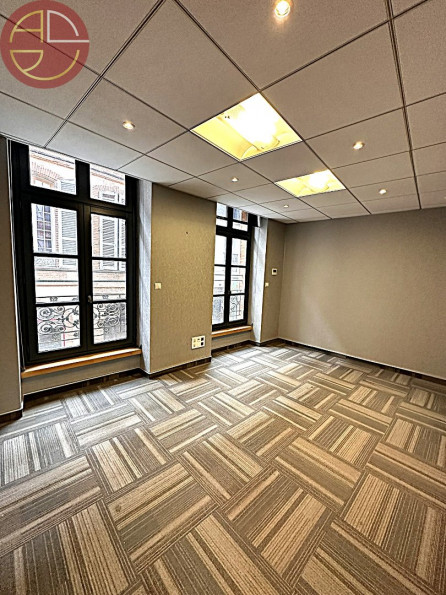 location Local commercial Montauban - Photo 1