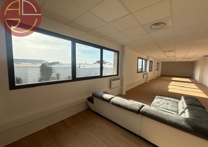 location Entrepot Launaguet