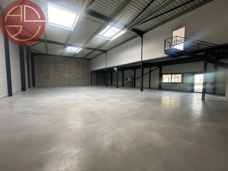 location Entrepot Launaguet - Photo 4