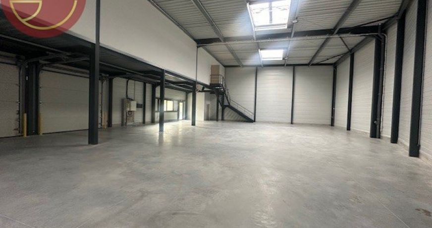 location Entrepot Launaguet