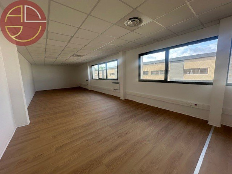 location Entrepot Launaguet - Photo 4