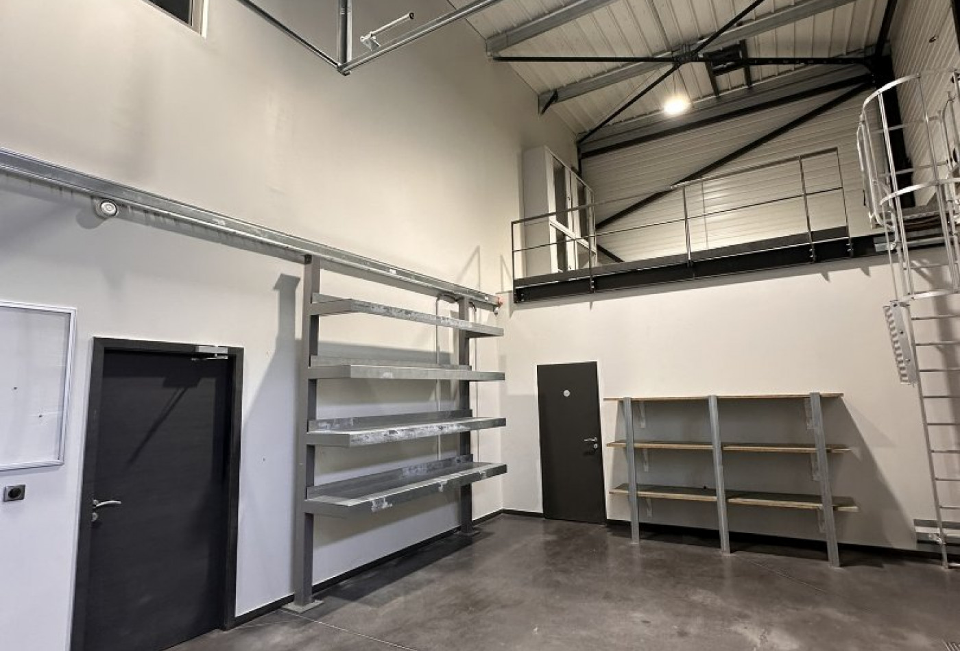 location Local commercial Colomiers - Photo 2