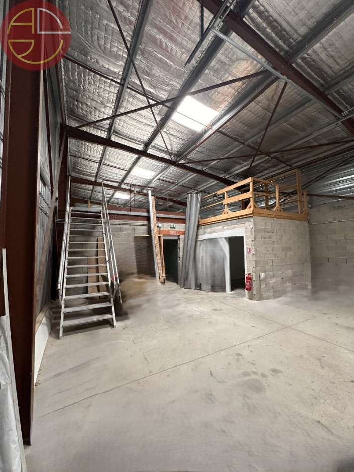 location Entrepot Tournefeuille - Photo 2