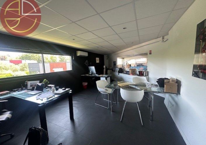 location Entrepot Montrabe