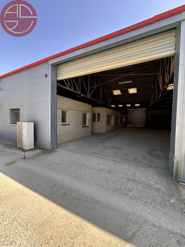 location Entrepot L'isle-jourdain - Photo 7