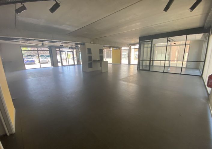 location Local commercial Cornebarrieu