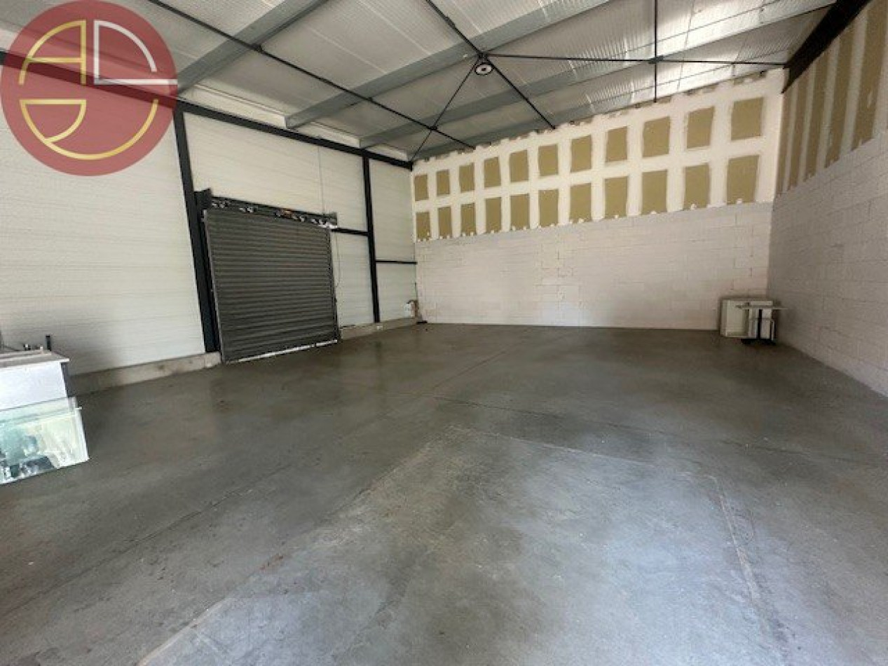 location Entrepot L'union - Photo 5