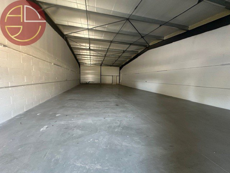 location Entrepot L'union - Photo 6