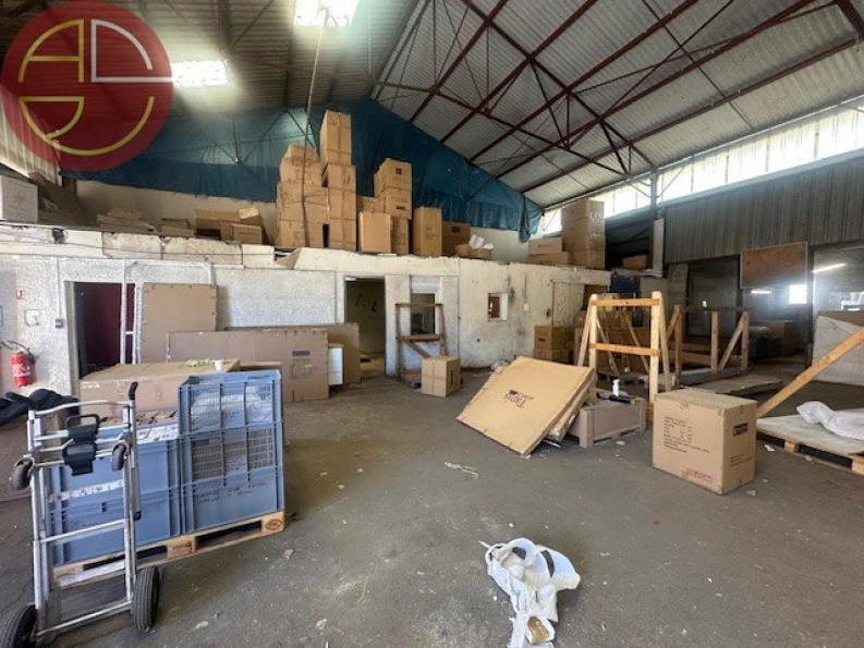 location Entrepot L'union - Photo 2