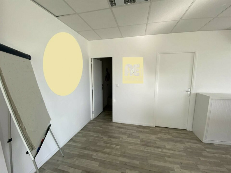 location Local commercial Plaisance Du Touch - Photo 1