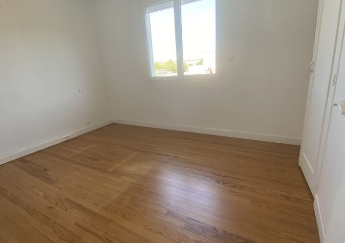 location Entrepot Castelnau-d'estretefonds