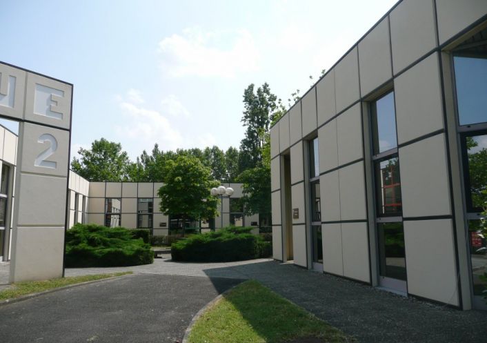 location Bureau Labege