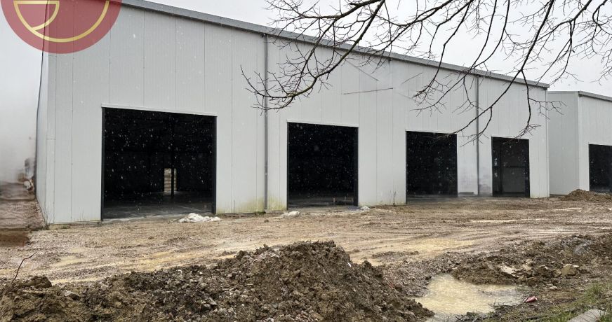 location Entrepot Verfeil