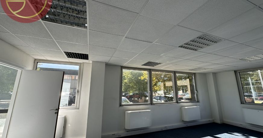 location Bureau Labege