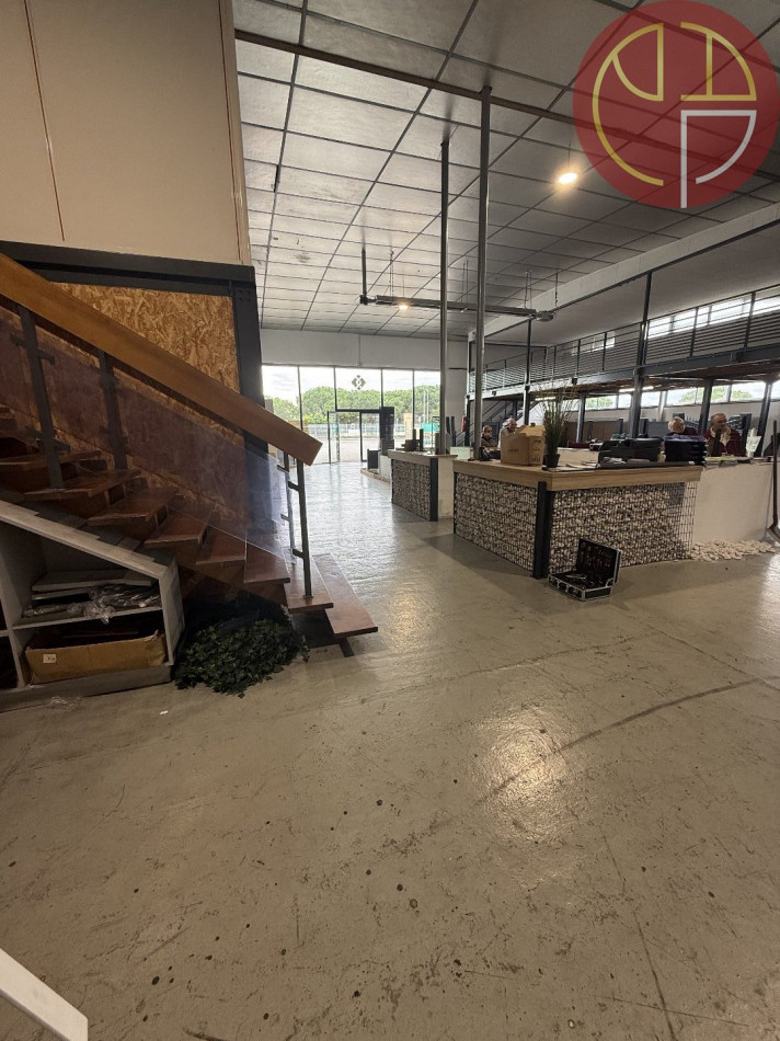 location Local commercial Portet-sur-garonne - Photo 2