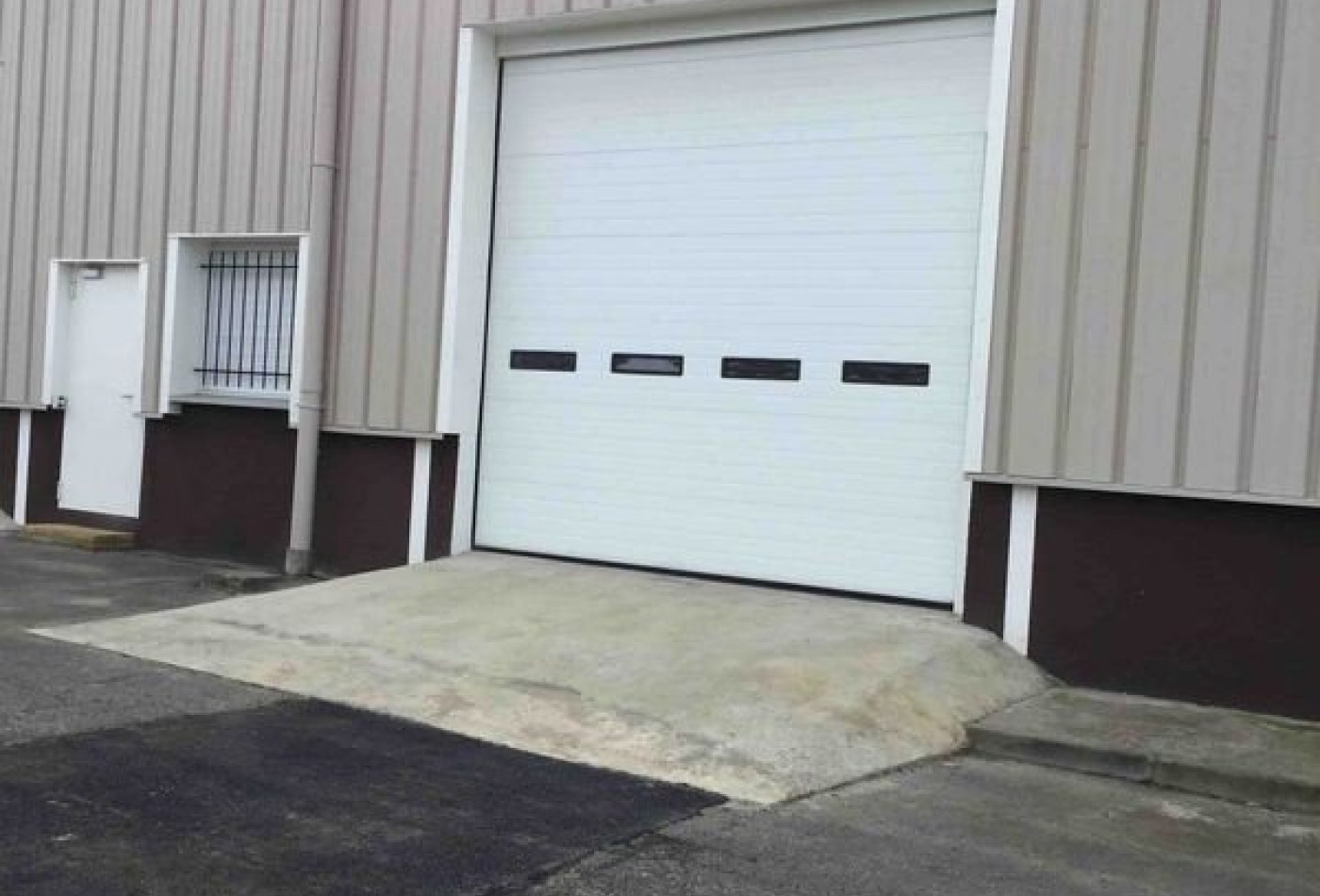 location Local commercial Toulouse - Photo 3