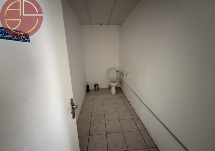location Local commercial Saint-orens-de-gameville