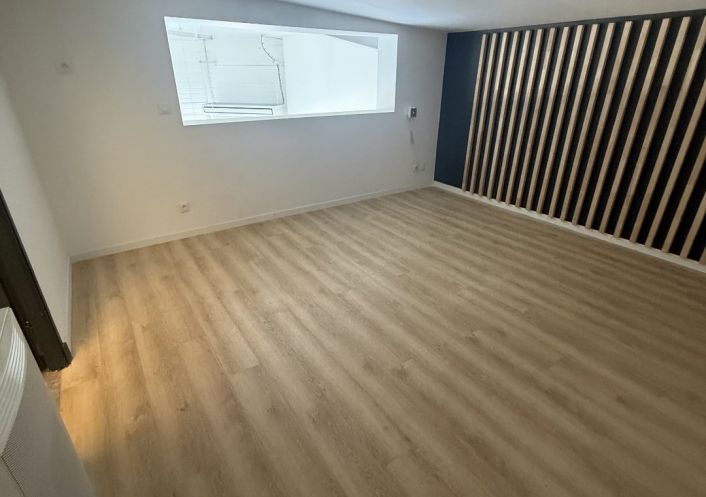 location Local commercial Saint-orens-de-gameville