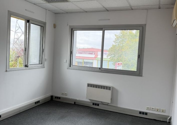 location Local commercial Saint-orens-de-gameville