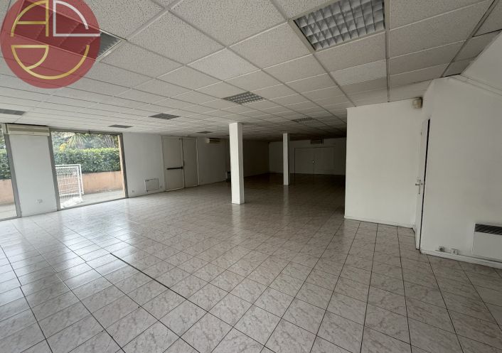 location Local commercial Saint-orens-de-gameville