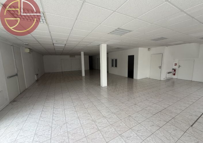 location Local commercial Saint-orens-de-gameville
