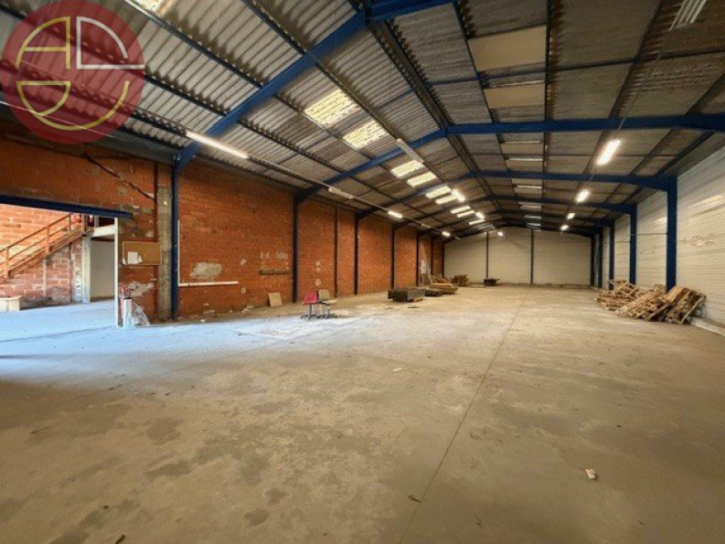 vente Entrepot Lespinasse - Photo 3