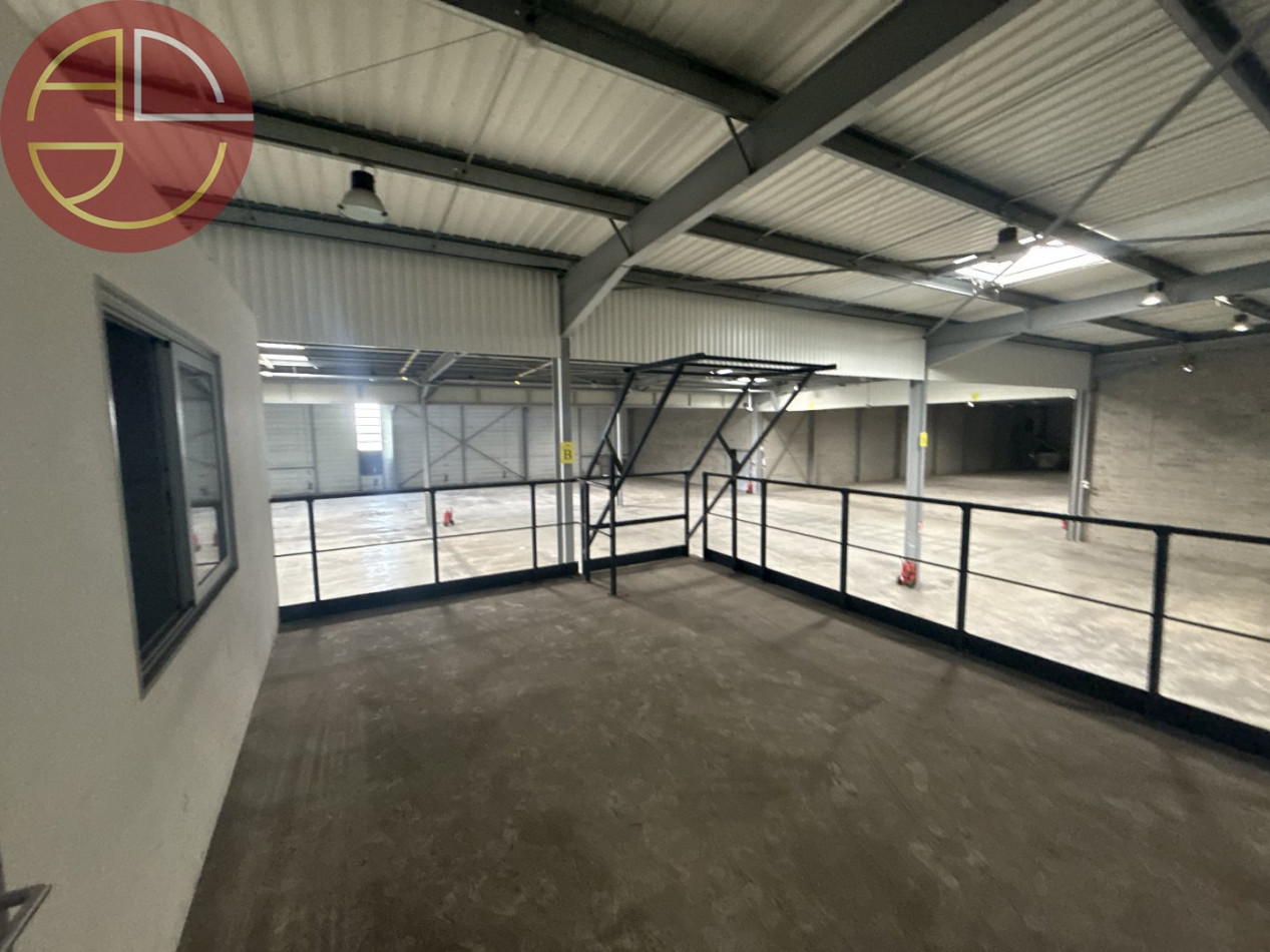 vente Entrepot Plaisance-du-touch - Photo 6