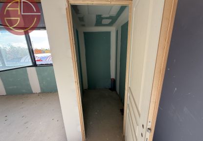 location Bureau La-salvetat-saint-gilles