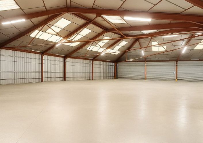 vente Entrepot Pins-justaret