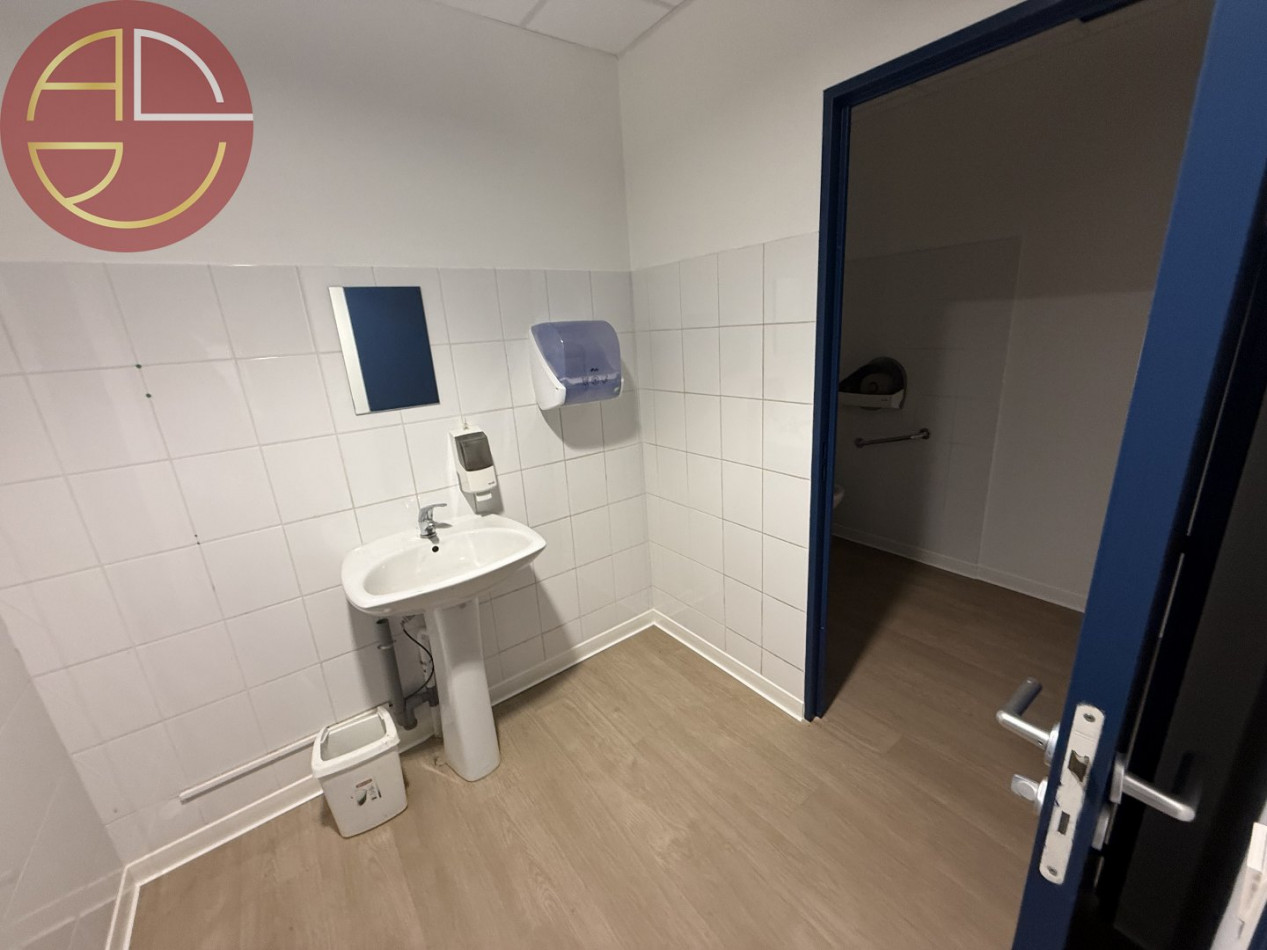 location Bureau Labege - Photo 8