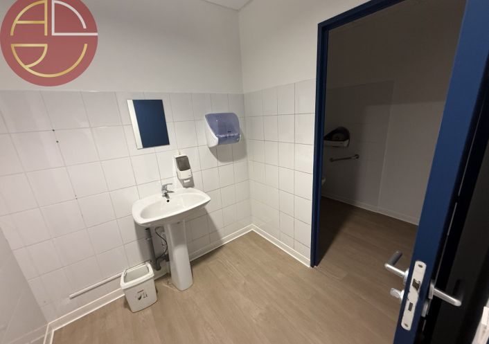 location Bureau Labege