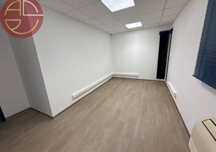 location Bureau Labege