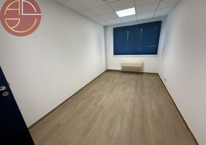 location Bureau Labege