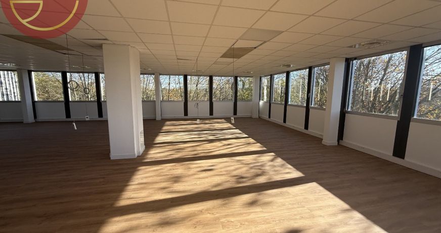 location Bureau Labege