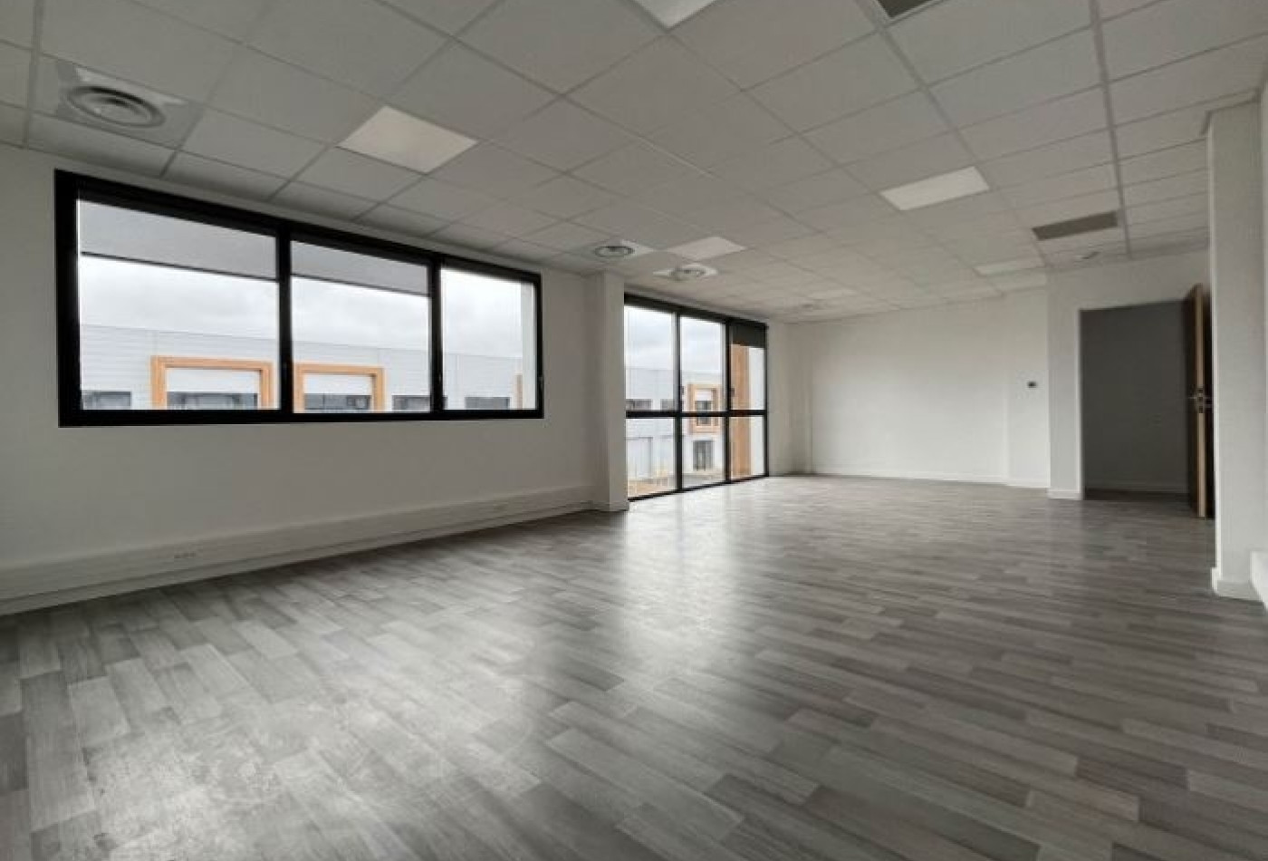 location Entrepot Fenouillet - Photo 2