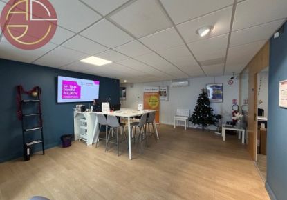 location Local commercial Leguevin