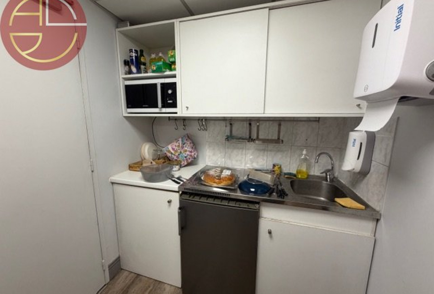 location Local commercial Leguevin - Photo 4