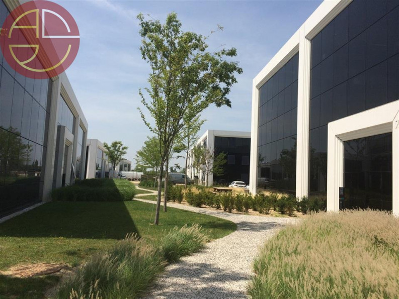 location Bureau Labege - Photo 1