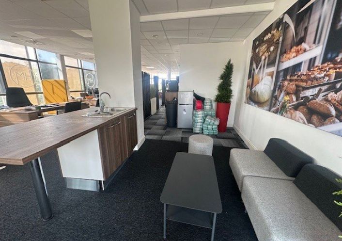 location Bureau Labege