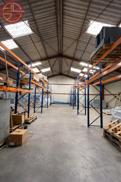 vente Entrepot Pins-justaret - Photo 4