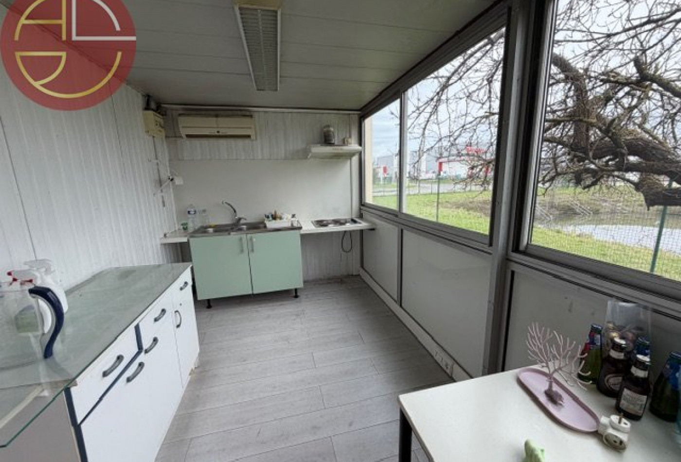 location Local commercial Plaisance-du-touch - Photo 8