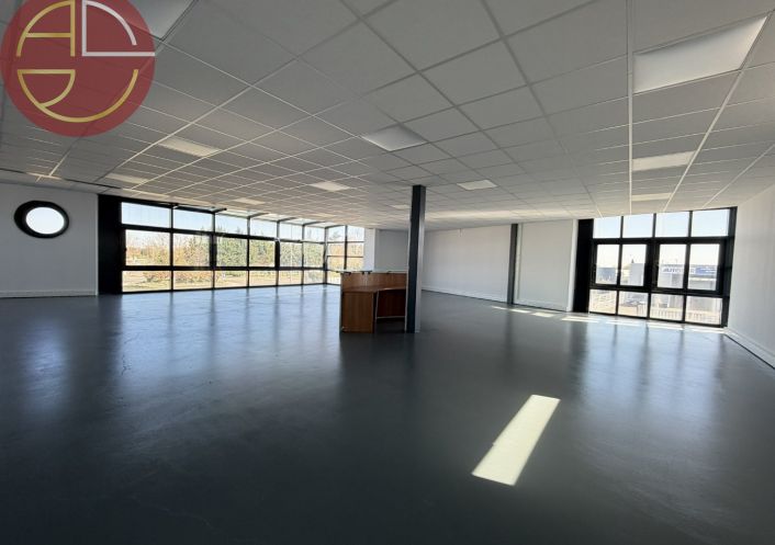 location Bureau Saint-lys