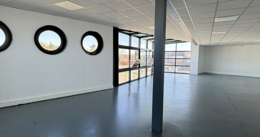 location Bureau Saint-lys