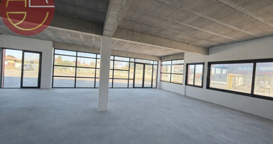 location Local commercial Saint-lys