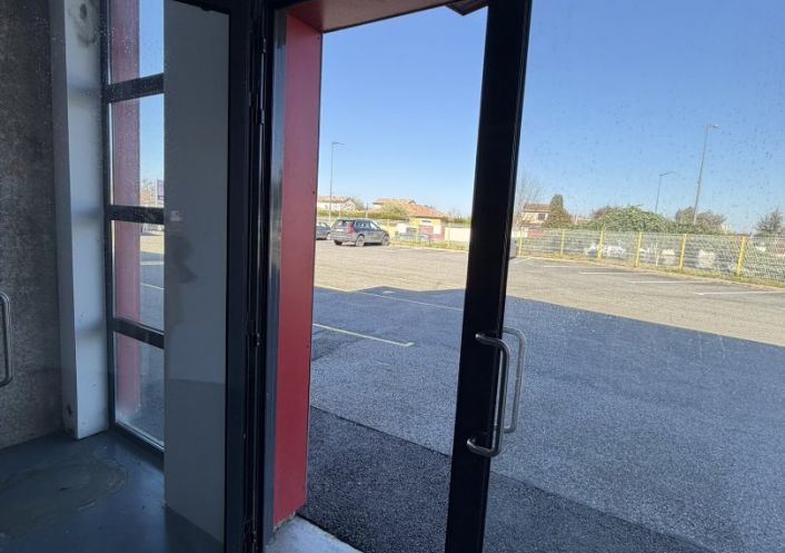 location Local commercial Saint-lys