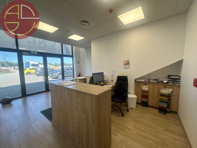 vente Entrepot Saint-jory - Photo 6