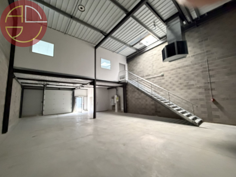 location Entrepot Cugnaux - Photo 4