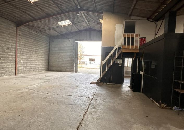 location Entrepot Saint-alban